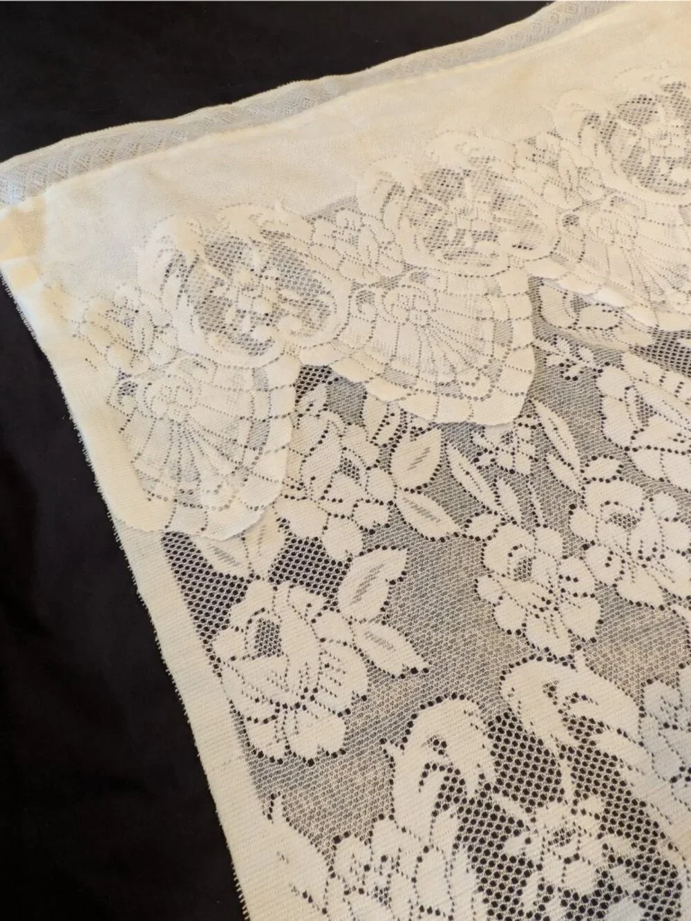 Vtg Lace Curtains Cafe Panels Attached Valance Set of 2 White Floral Roses 36